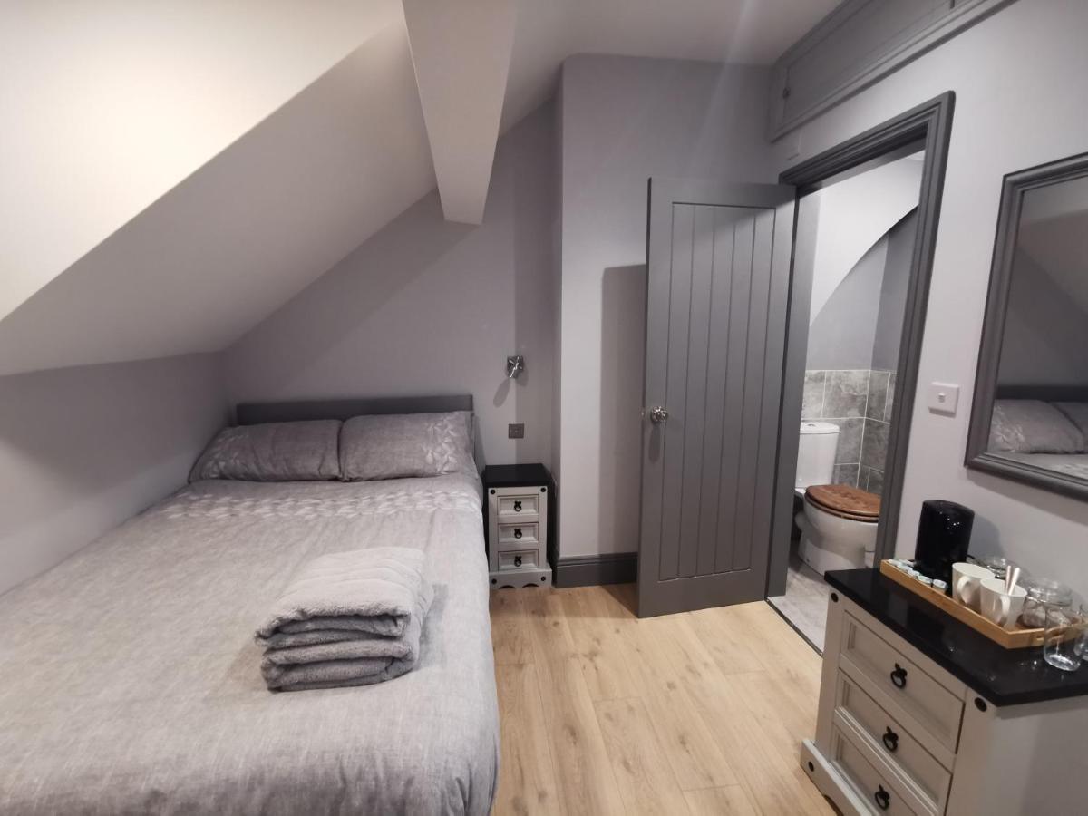 Shared House Close To Liverpool City Center & Lfc/Efc Exterior photo