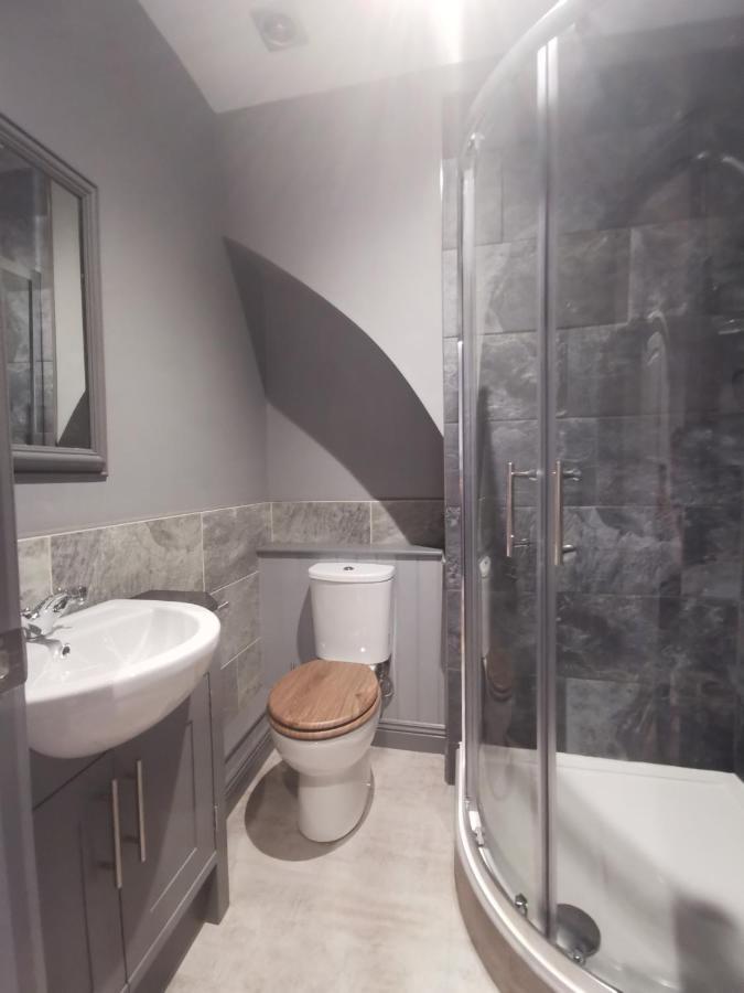 Shared House Close To Liverpool City Center & Lfc/Efc Exterior photo
