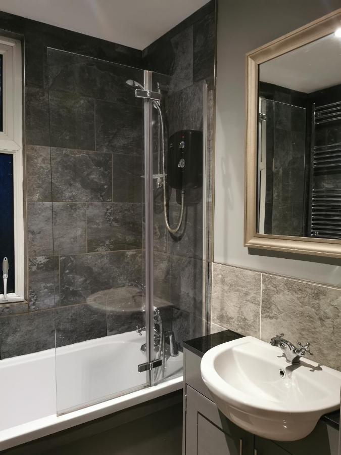 Shared House Close To Liverpool City Center & Lfc/Efc Exterior photo