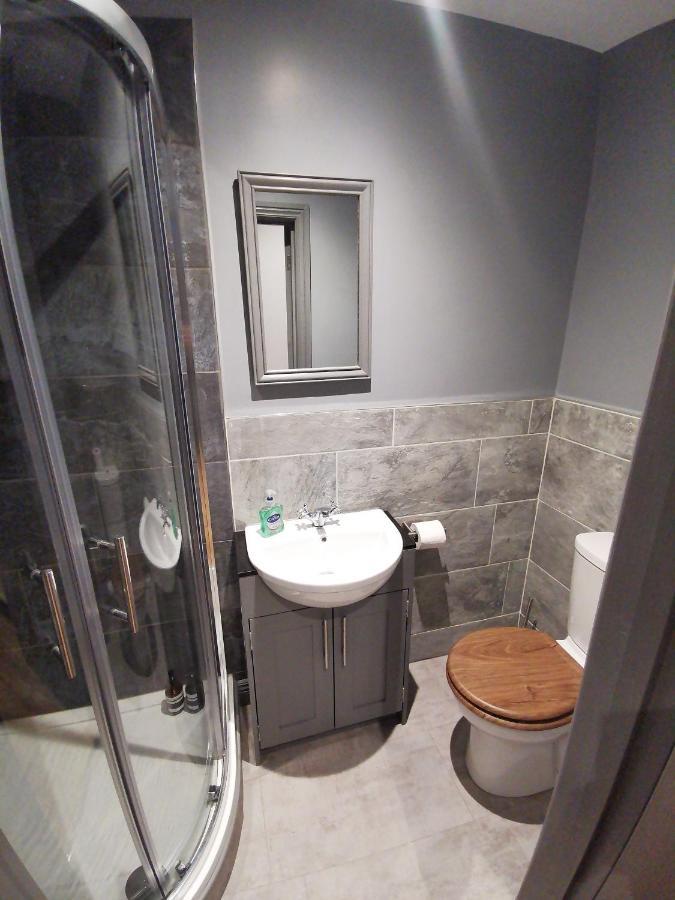 Shared House Close To Liverpool City Center & Lfc/Efc Exterior photo