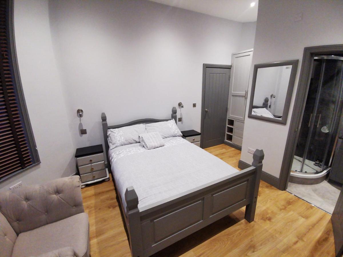 Shared House Close To Liverpool City Center & Lfc/Efc Exterior photo